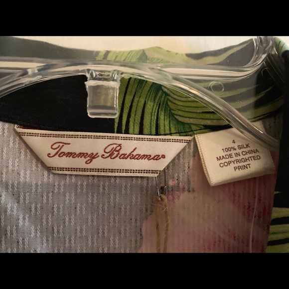Tommy Bahama NWT 100% silk tie front top size 4 - Picture 3 of 3
